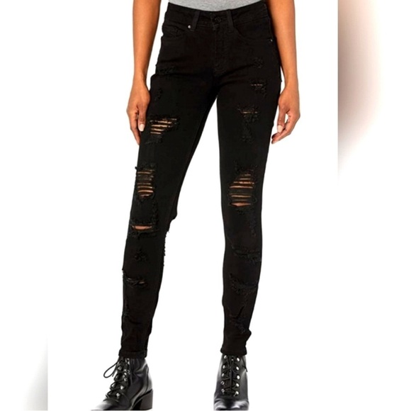 Dollhouse Denim - NWT Dollhouse high-rise skinny black distressed jeans size: 22W
